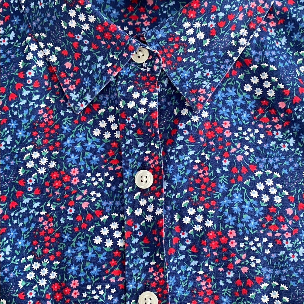 L.L. Bean Wrinkle Free Button Up Shirt - Size Small Petite - EUC - Picture 11 of 11